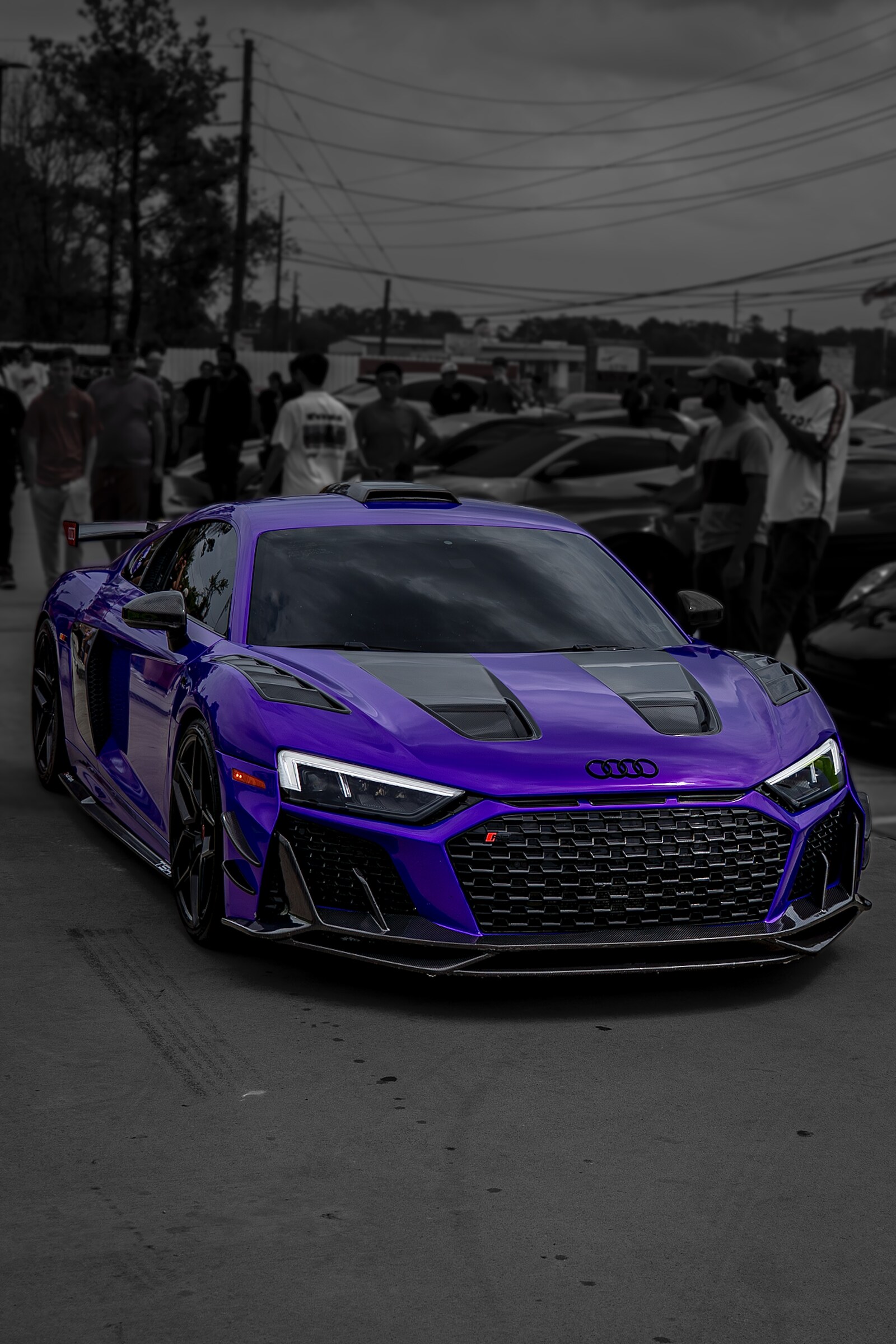 Purple Audi R8 color pop