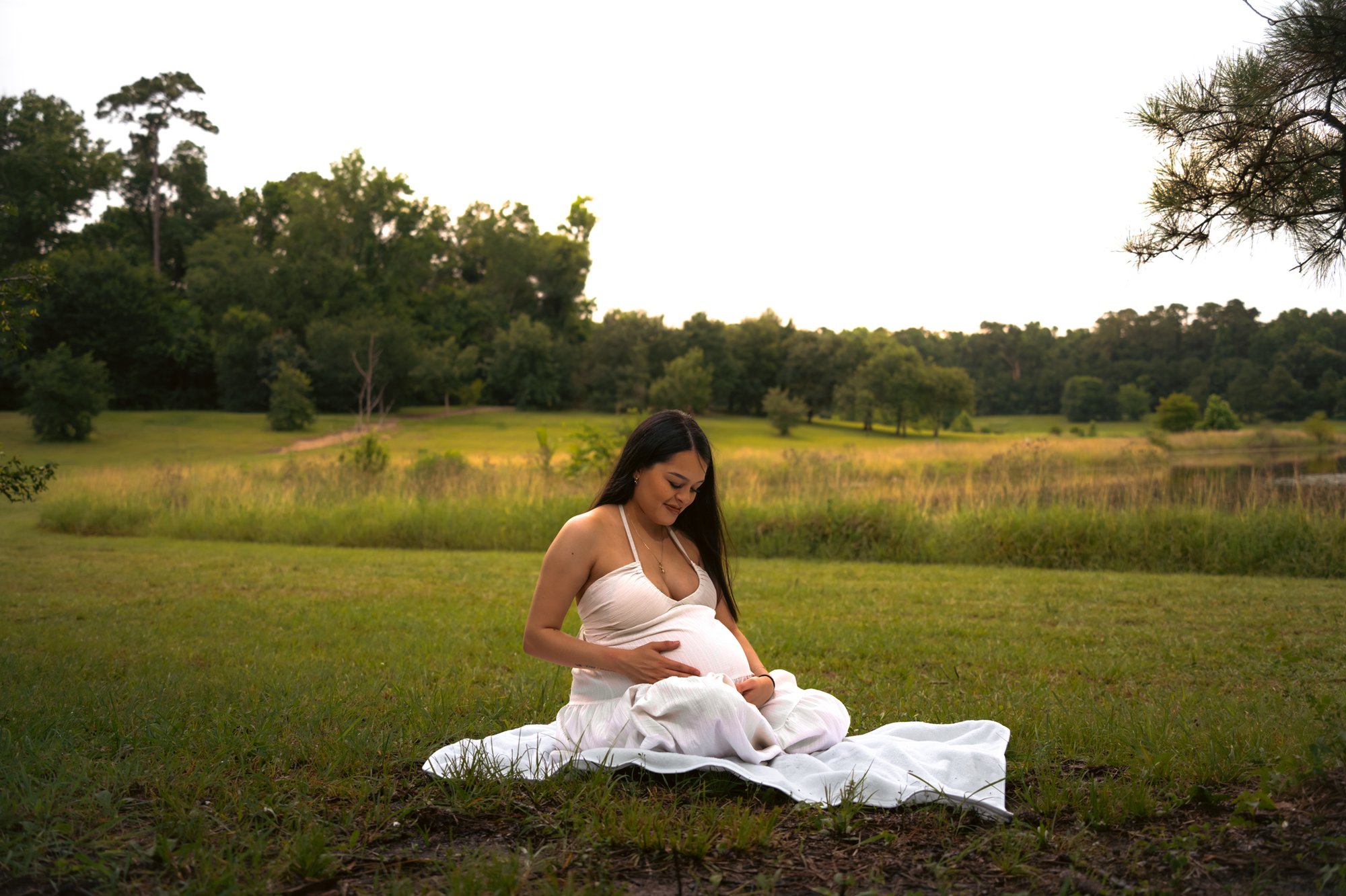 Maternity portrait solo in open field